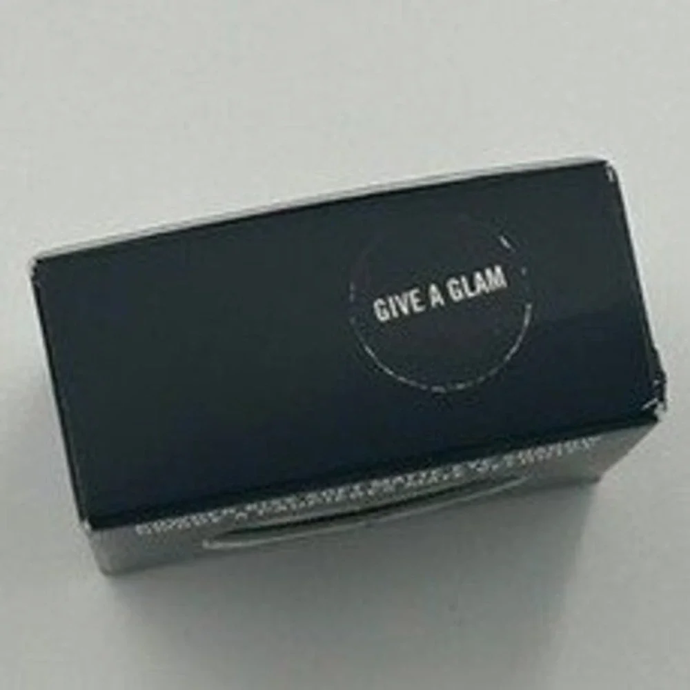 MAC Powder Kiss Soft Matte Eye Shadow - Give A Glam 0.05 oz